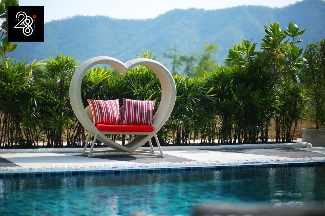 The 28Th Hotel Kanchanaburi Exterior photo