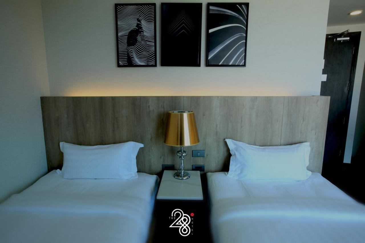 The 28Th Hotel Kanchanaburi Exterior photo